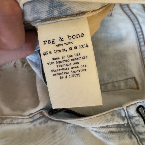 Rag & bone Rebel bleached distressed boyfriend jean size 27 - Picture 5 of 6